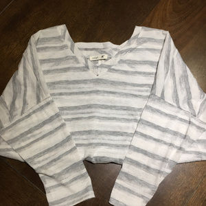 STRIPED EDGE 3/4 SLEEVE TOP